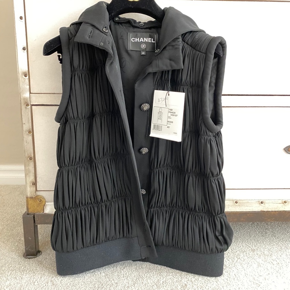 Chanel Vest Jersey